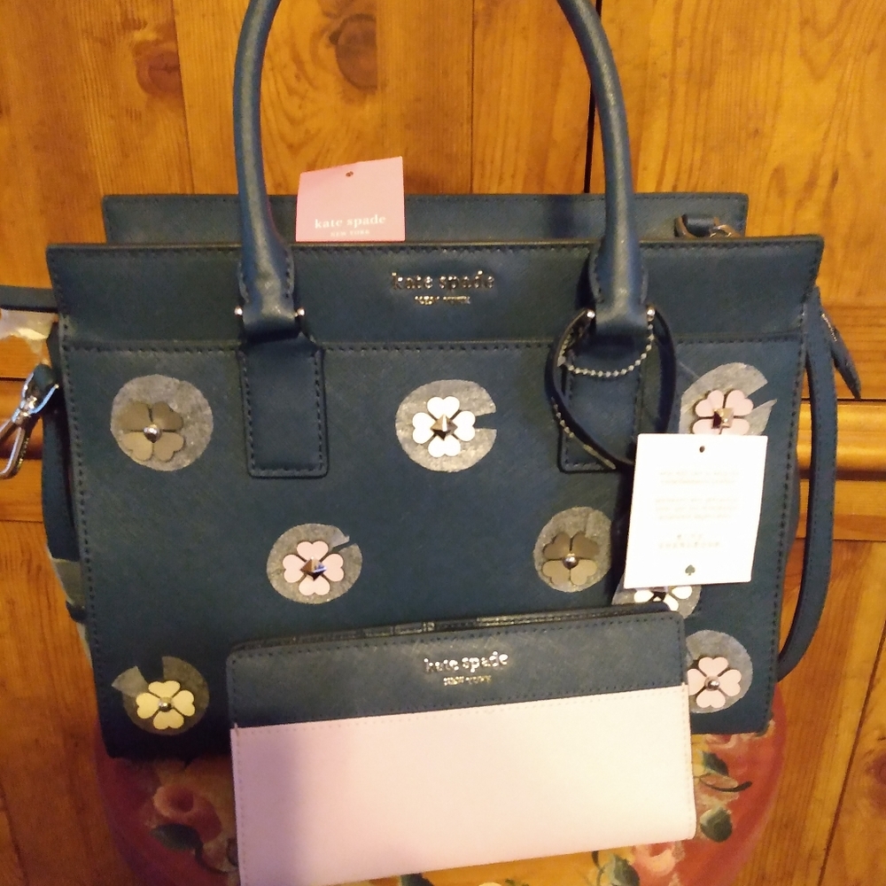Kate Spade - Picture 2 of 2